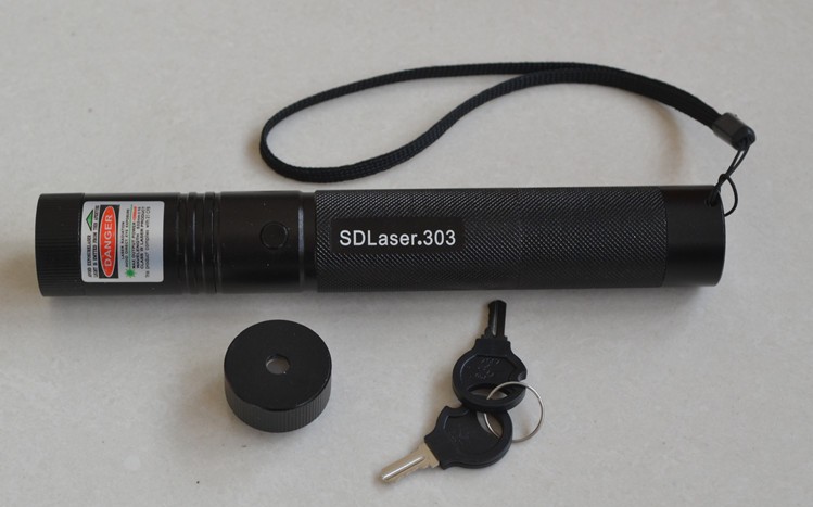 새로운 레이저 라이트 포인터 532nm 녹색 빨간색 6 - Industrial Laser Gun 리뷰 및 가격